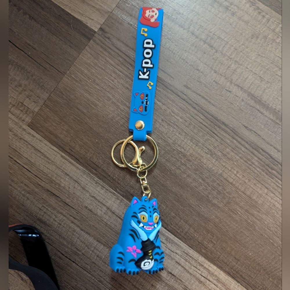 🦋 New K-Pop Keychain with Derby Tiger